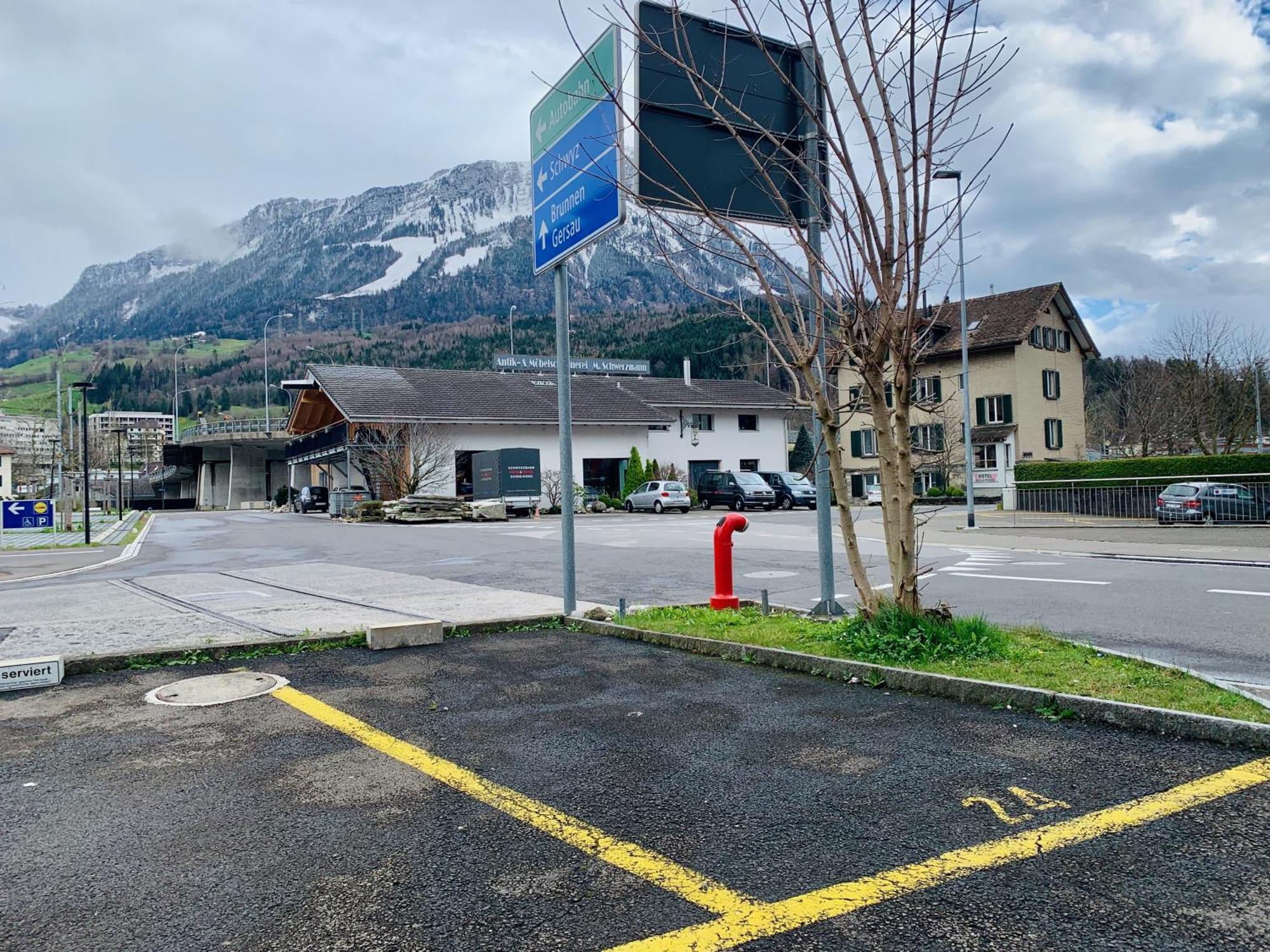 Luna O Mountainview O Pizzaoven Brunnen Dış mekan fotoğraf