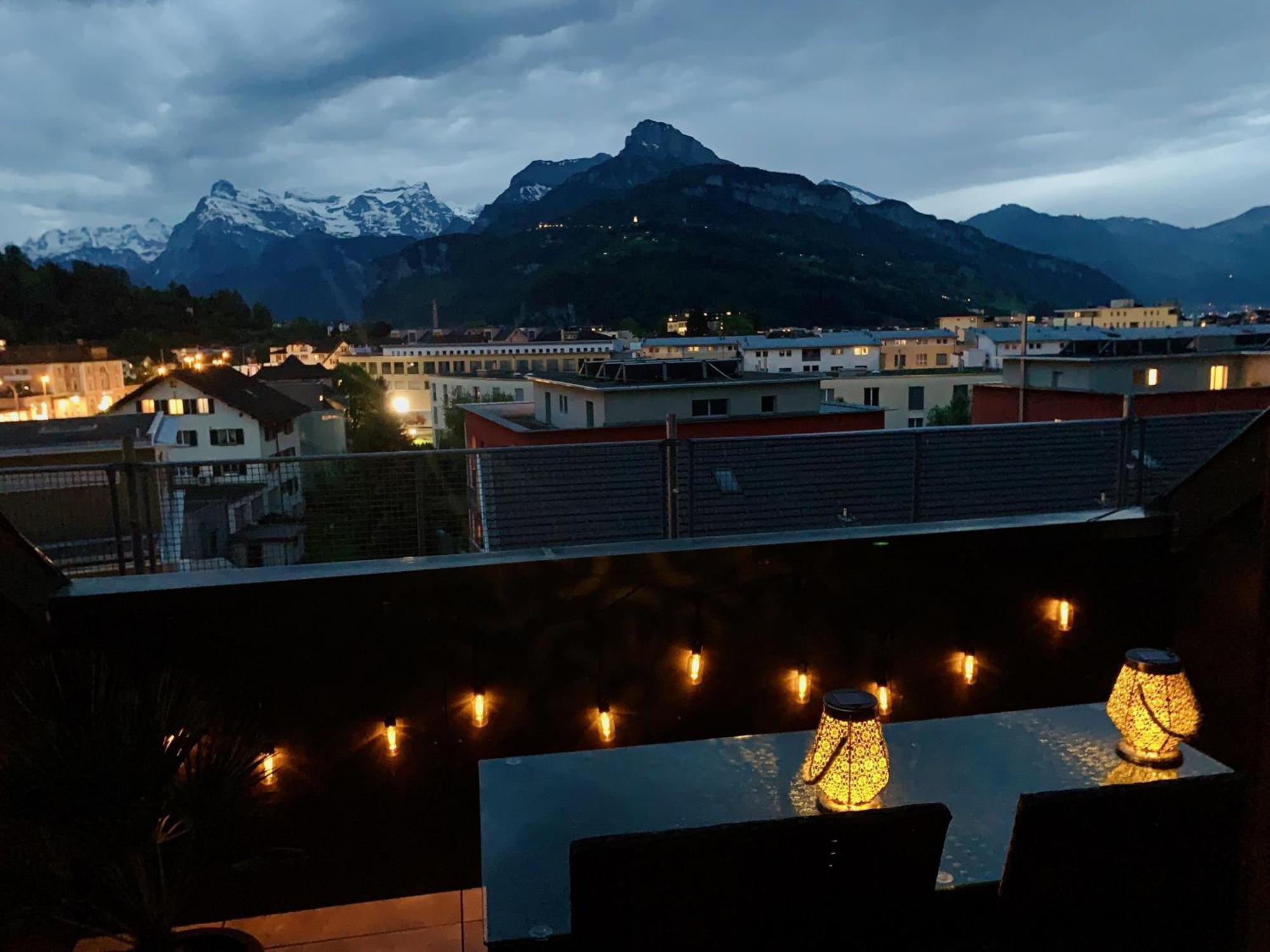 Luna O Mountainview O Pizzaoven Brunnen Dış mekan fotoğraf